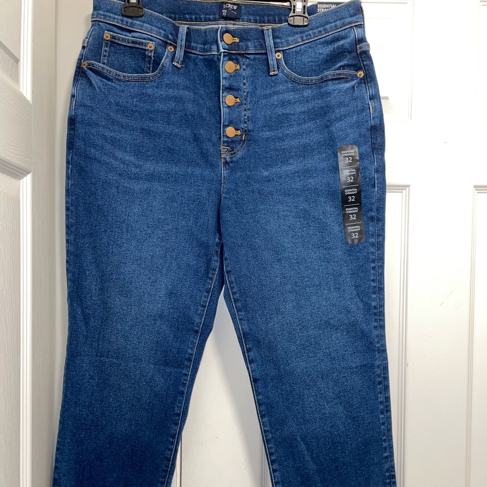 J Crew Women’s Straight leg Dark Denim Women’s Jeans Size 32 NWT